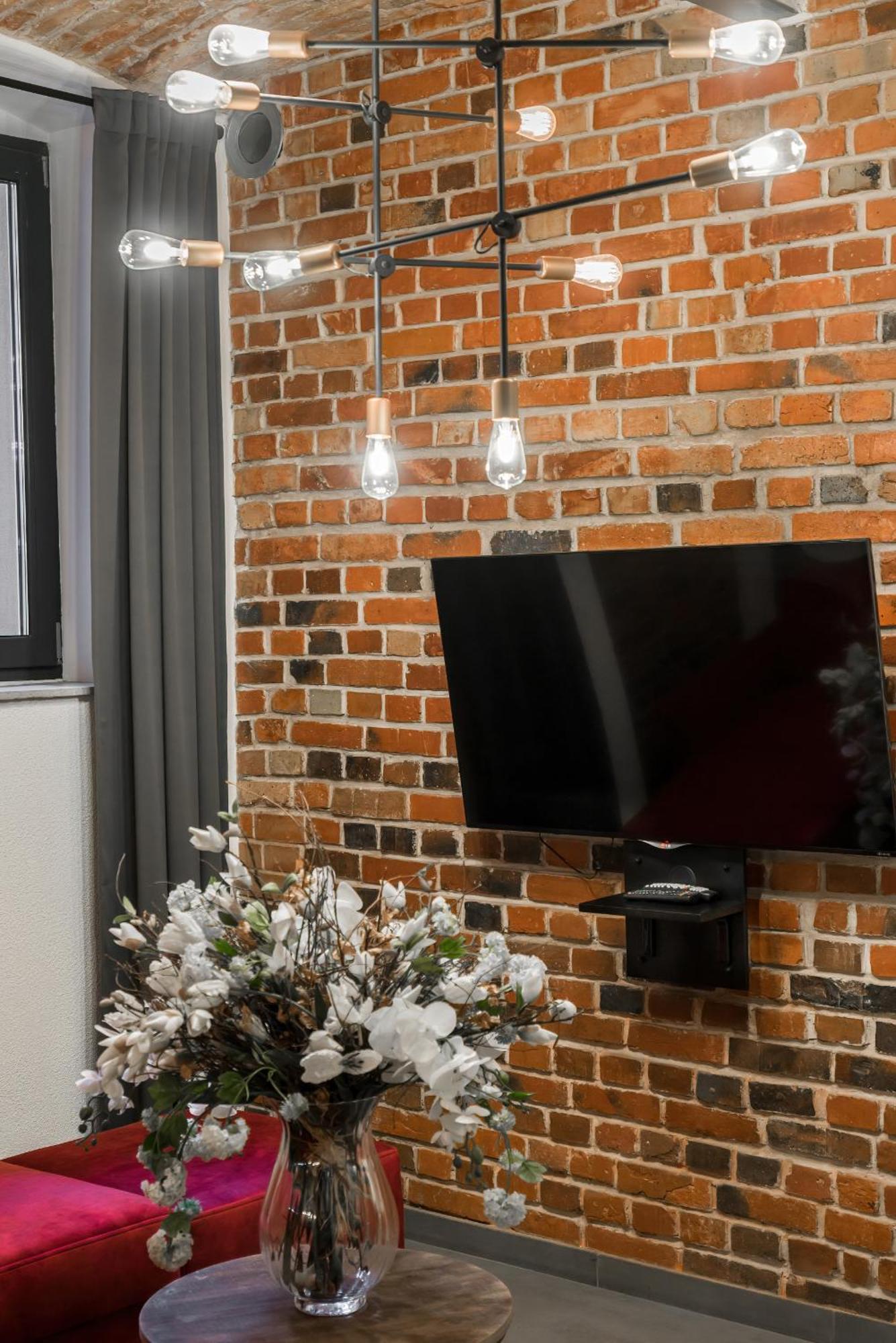 Level -1 Loft Apartments City Center By Renters 波兹南 外观 照片